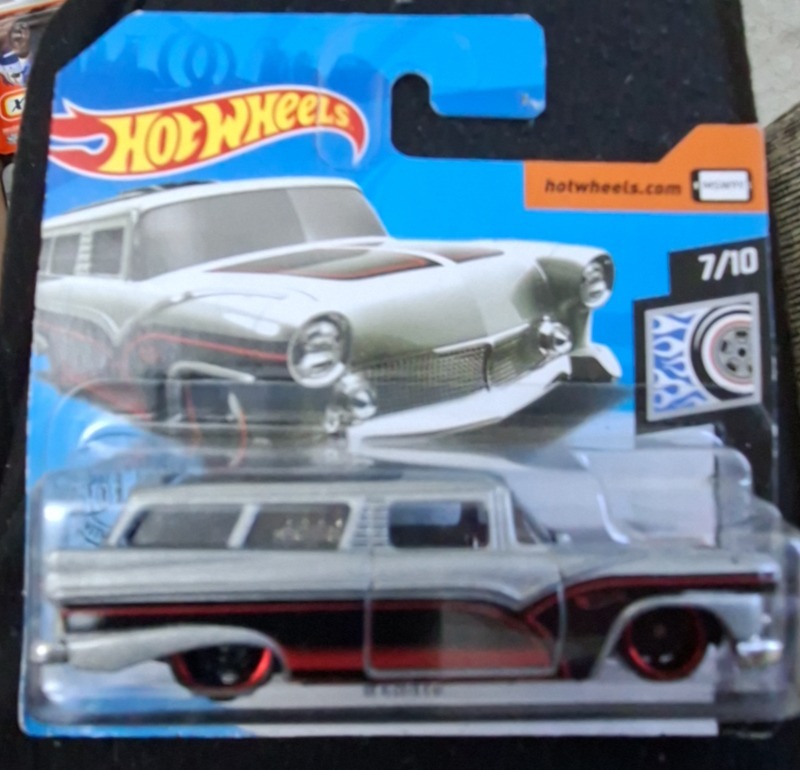 8 Crate (Silver)