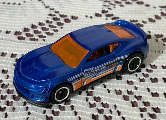 2017 Camaro ZL1 (Blue)