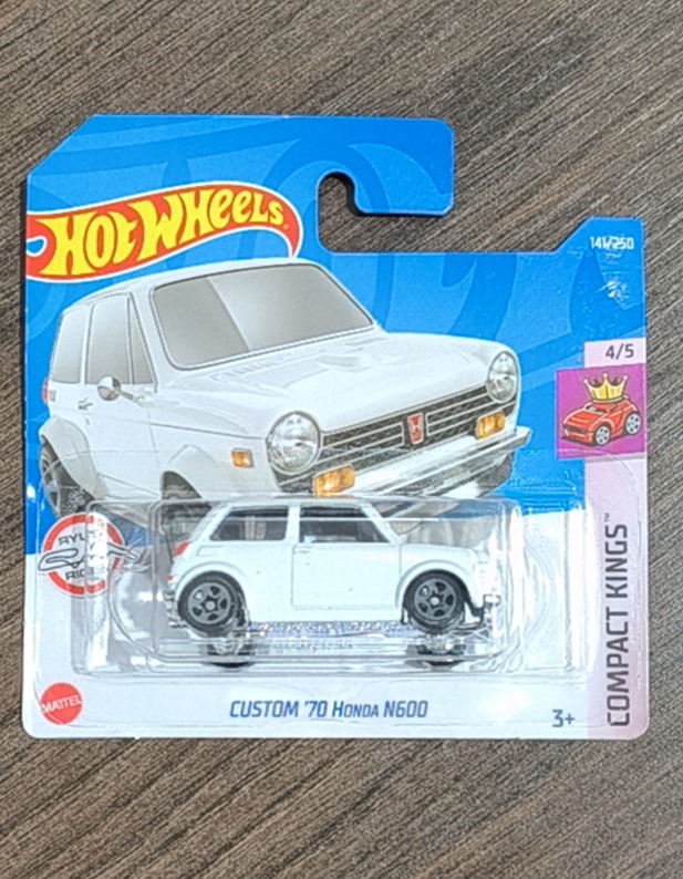 Custom '70 Honda N600