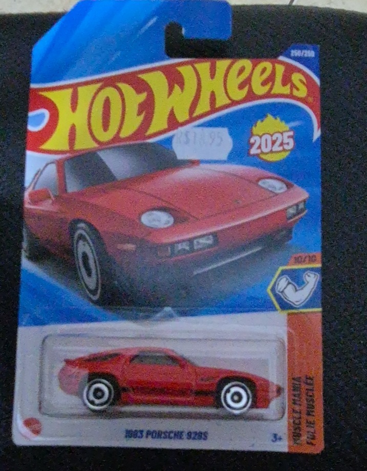 Porsche 928