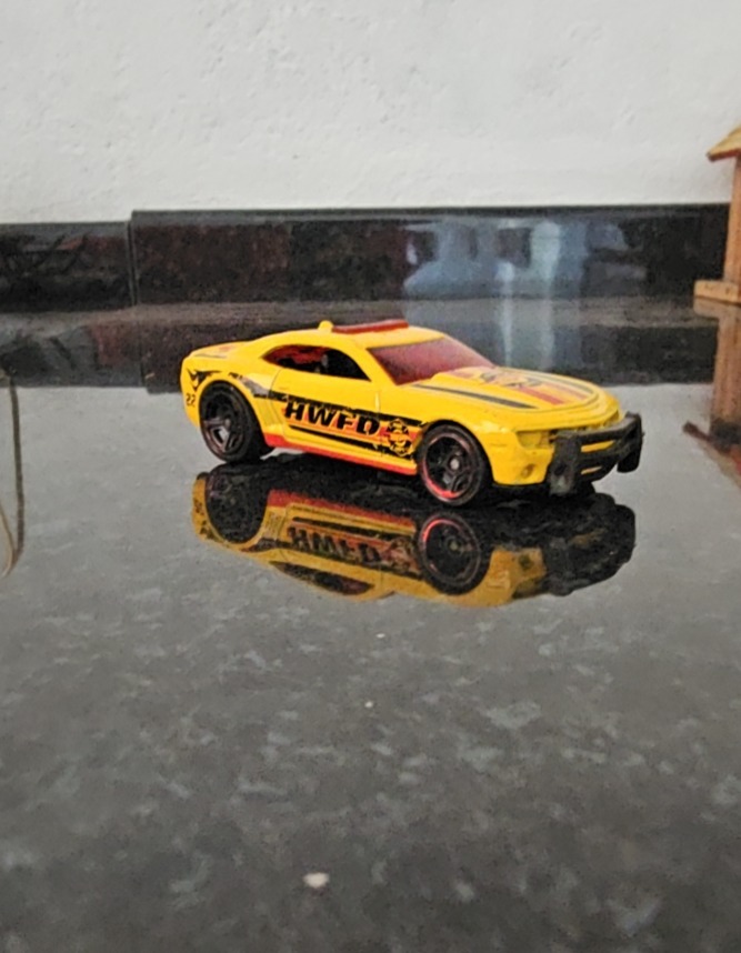 '10 Camaro SS (Yellow)