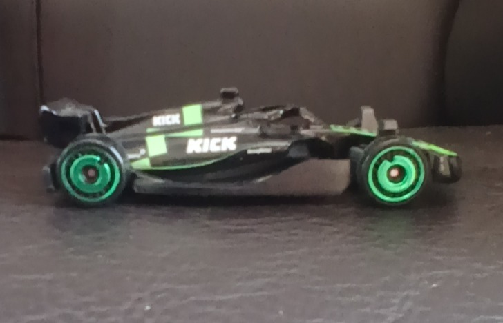 Indy 500 Oval Speed Blur