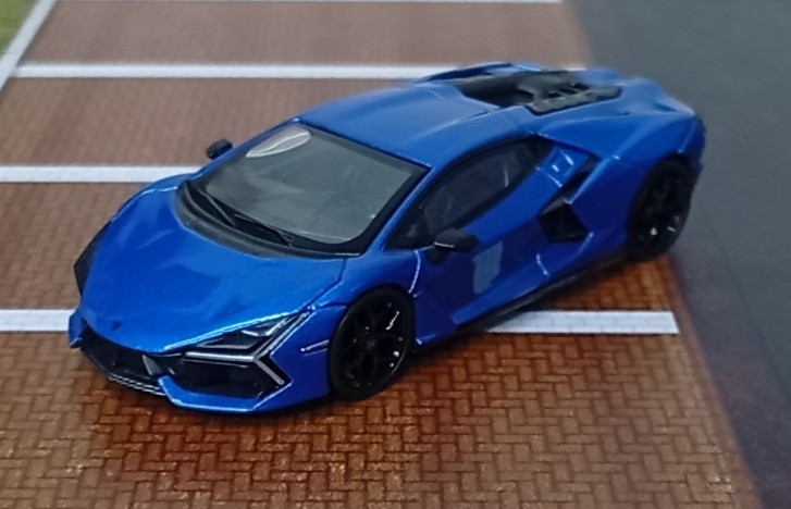 Lamborghini Revuelto Blu Eleos