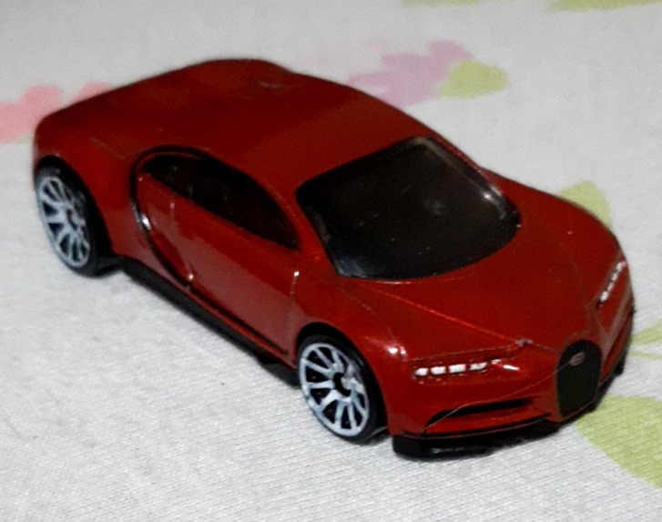 '16 Bugatti Chiron
