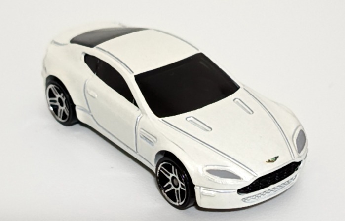 Aston Martin V8