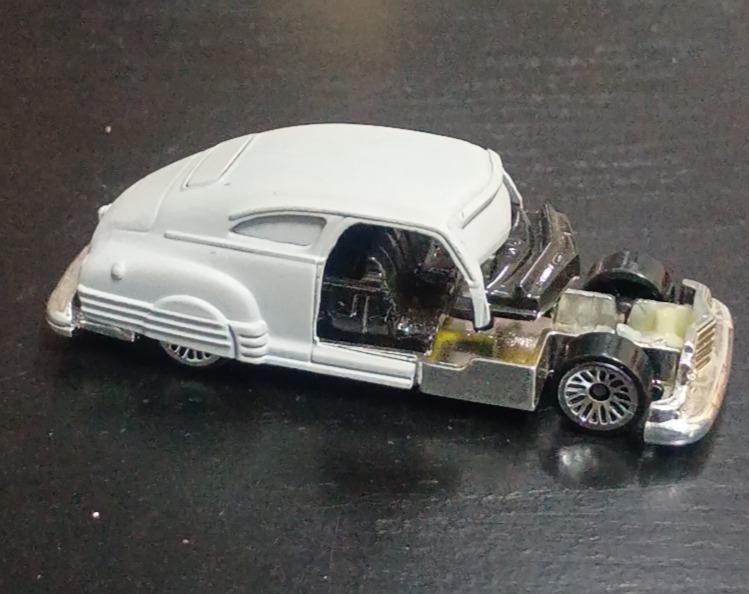 '47 Chevy Fleetline (Yellow)