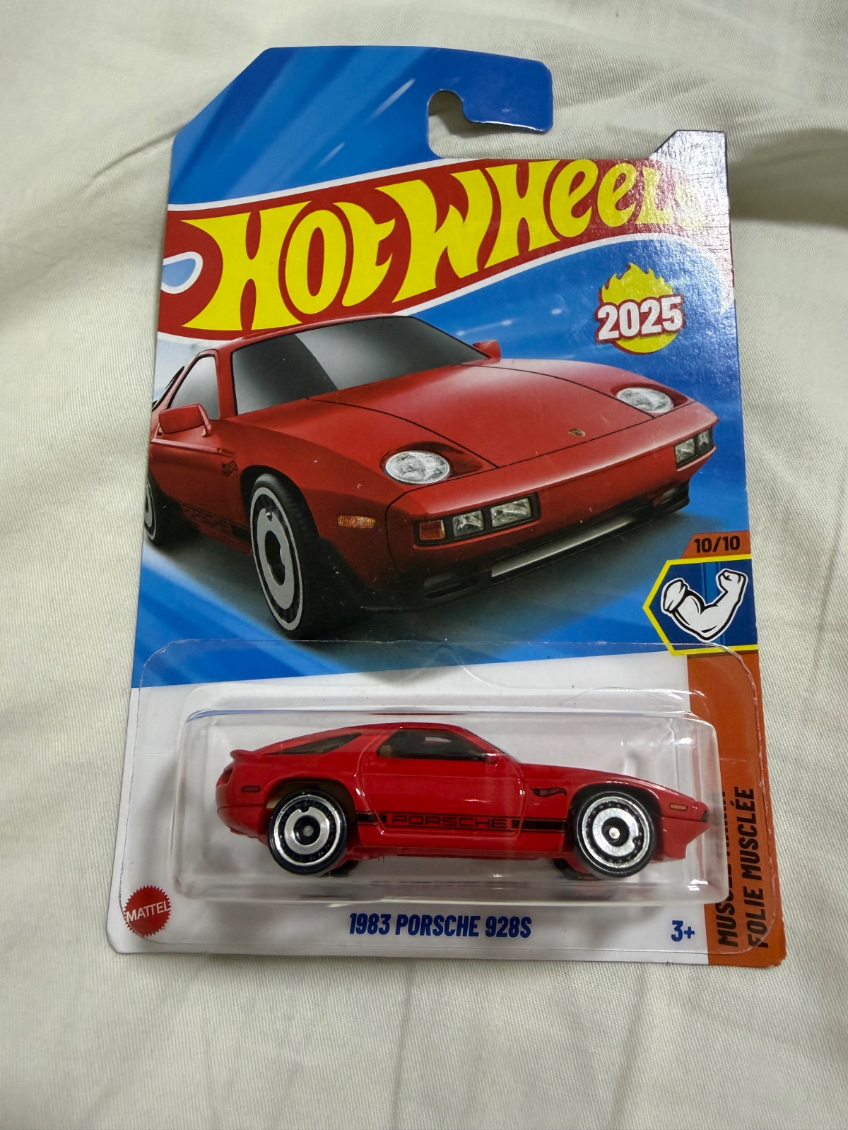 Porsche 928