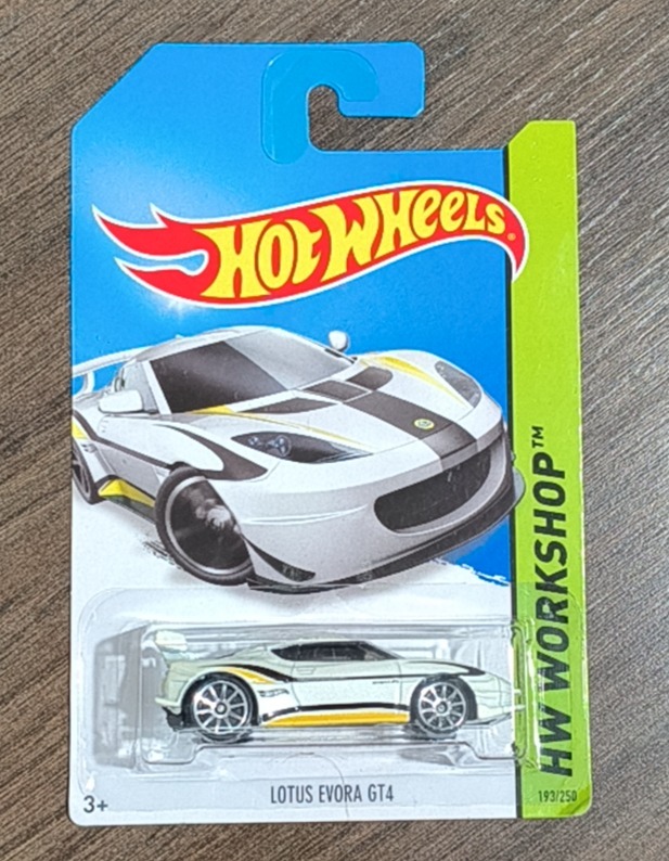 Lotus Evora GT4