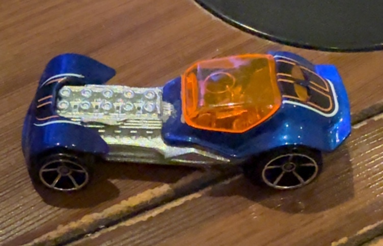 Max Steel Turbo Racer (2nd Color) Tooned II!