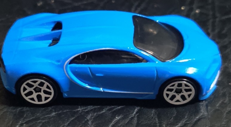 '16 Bugatti Chiron