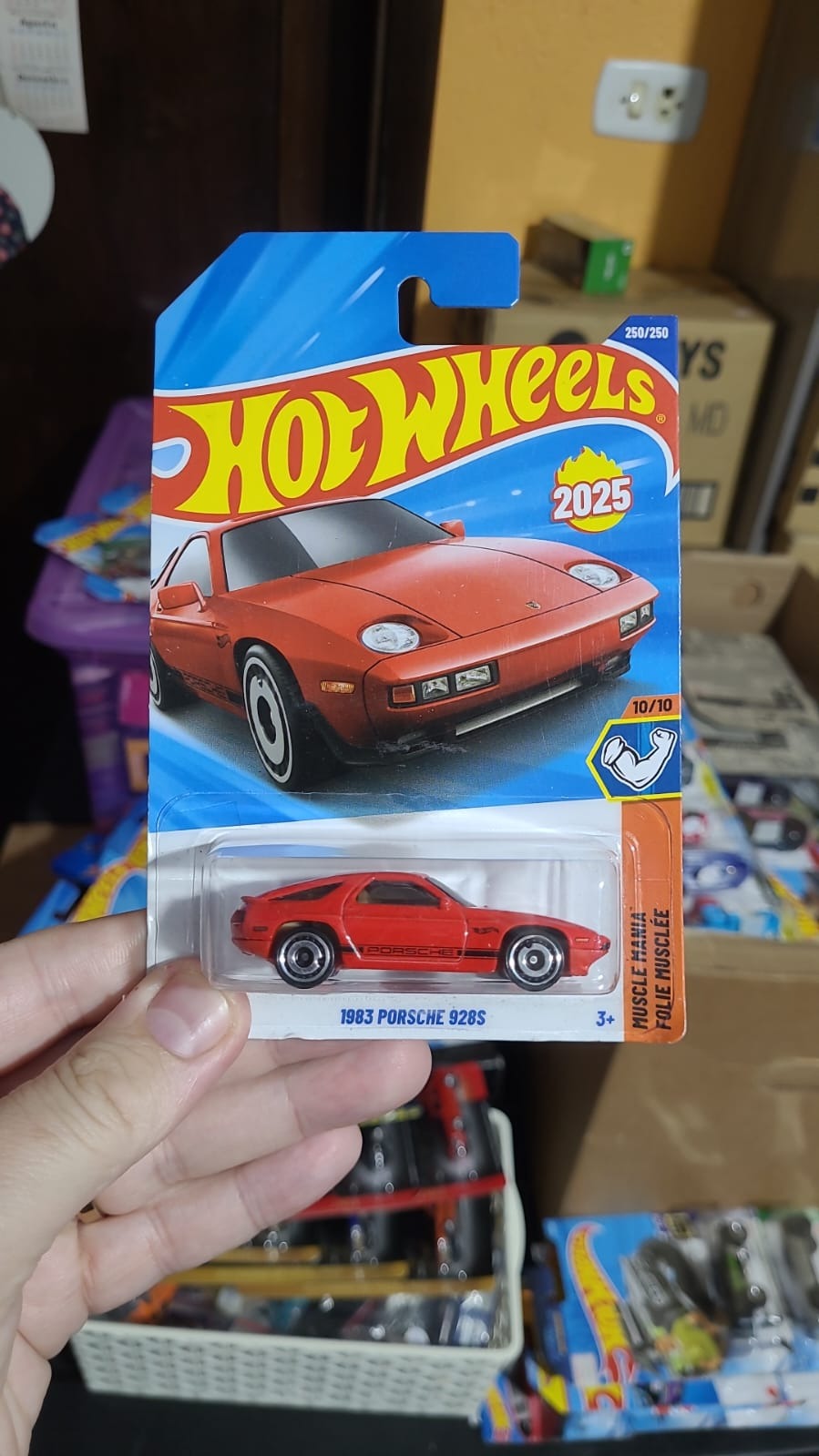 Porsche 928
