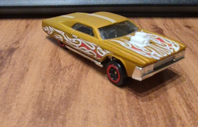 Layin' Lowrider Experimotors 10448