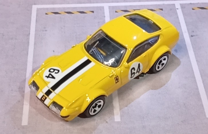 1 2025 Ferrari 365 GTB4 Competizione (2nd Color) HW Race Day