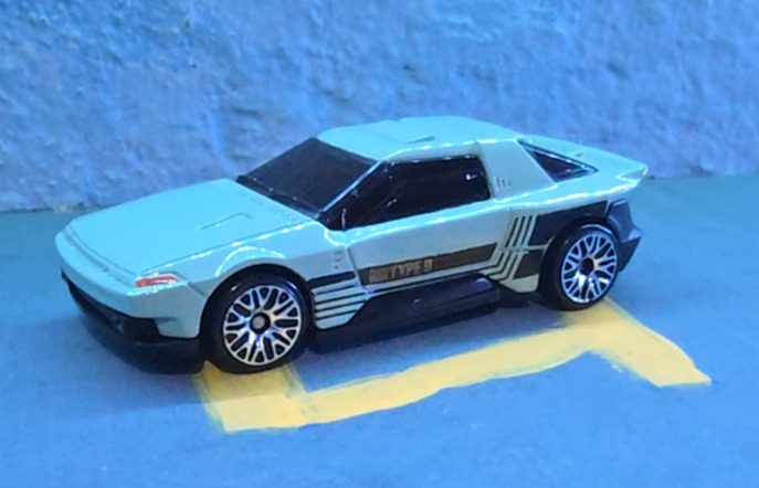 Hako Type D (White)