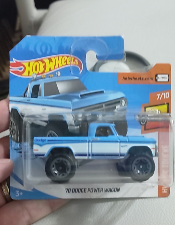 '70 Dodge Power Wagon