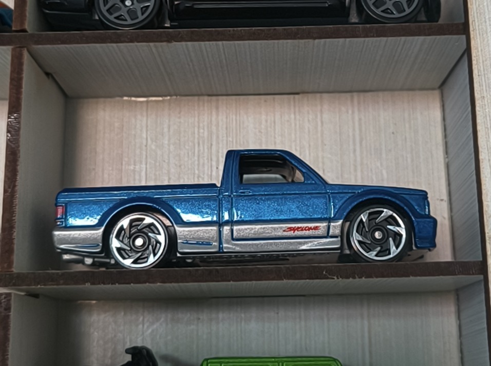 '91 GMC Syclone (Black)