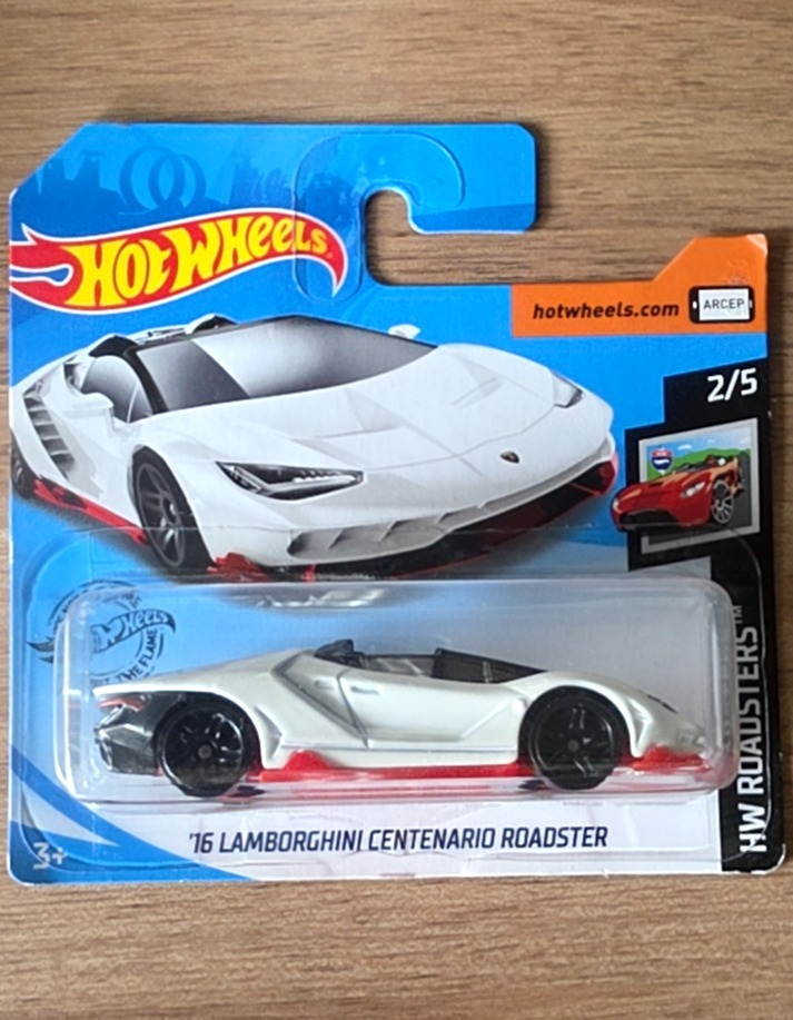 '16 Lamborghini Centenario Roadster