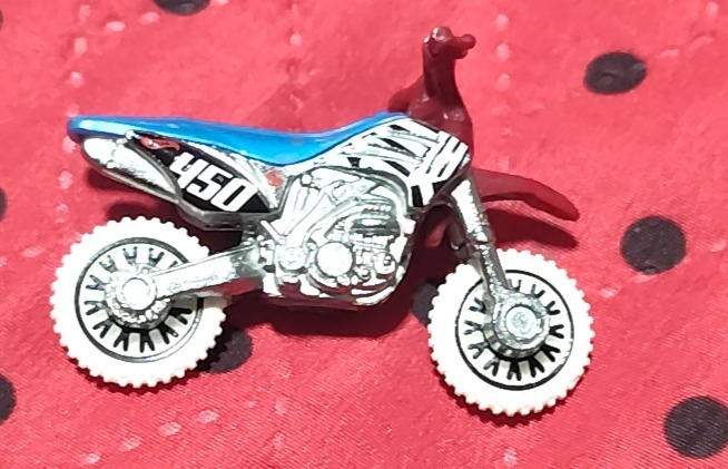 HW450F HW Xtreme Sports