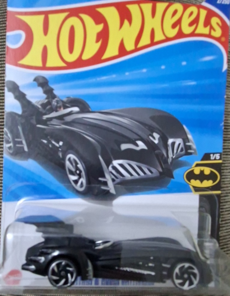 Batman and Robin Batmobile (Black)