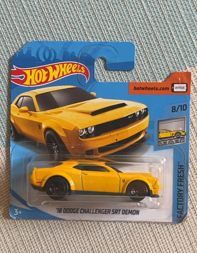 '18 Dodge Challenger SRT Demon (Yellow)