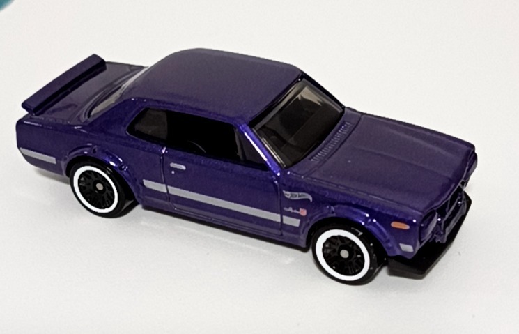 Nissan Skyline HT 2000GT-X HW J-Imports 10560