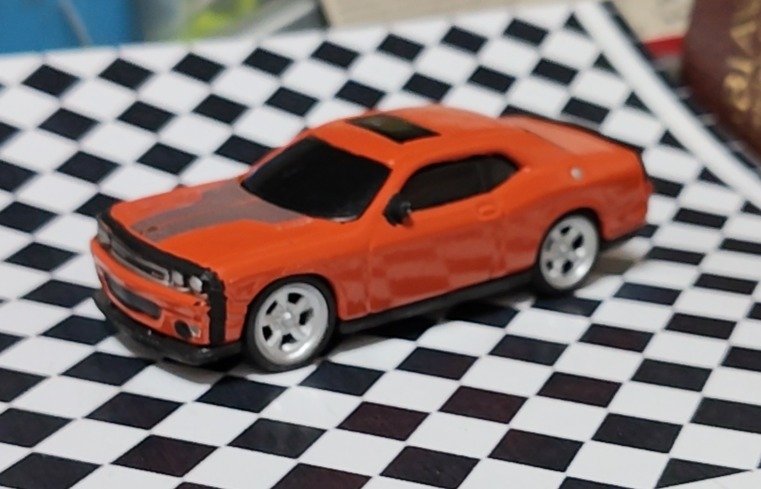 '08 Dodge Challenger SRT8