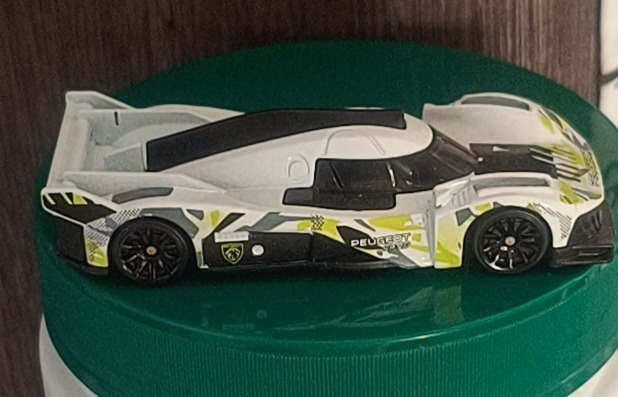 Peugeot 9X8 Hypercar