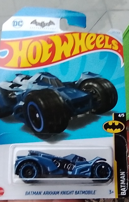 Batman: Arkham Knight Batmobile
