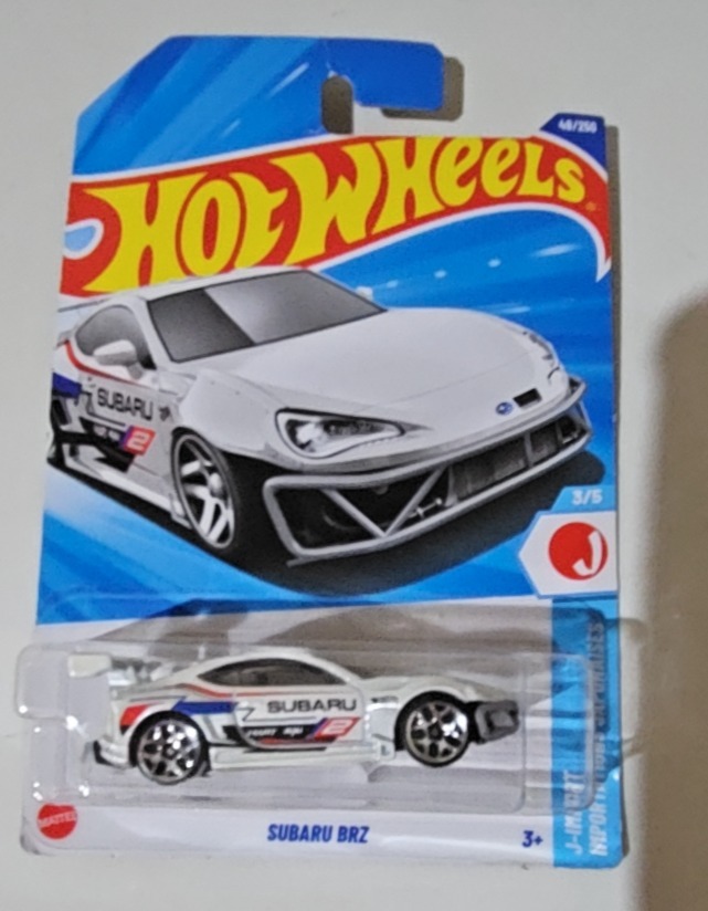 Subaru BRZ (White)