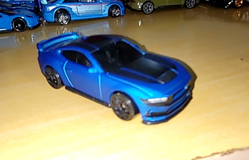 Ford Mustang Dark Horse