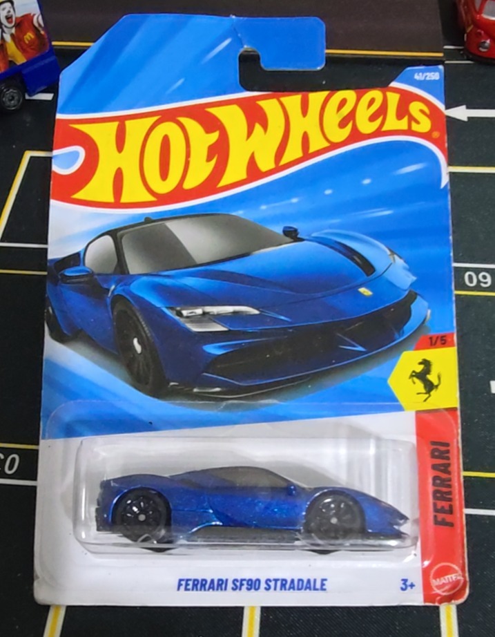 FERRARI SF90 STRADALE
