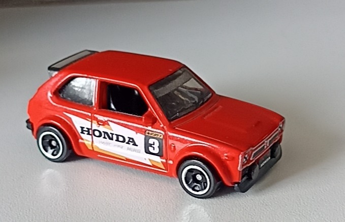 '73 Honda Civic Custom (Lime Green)