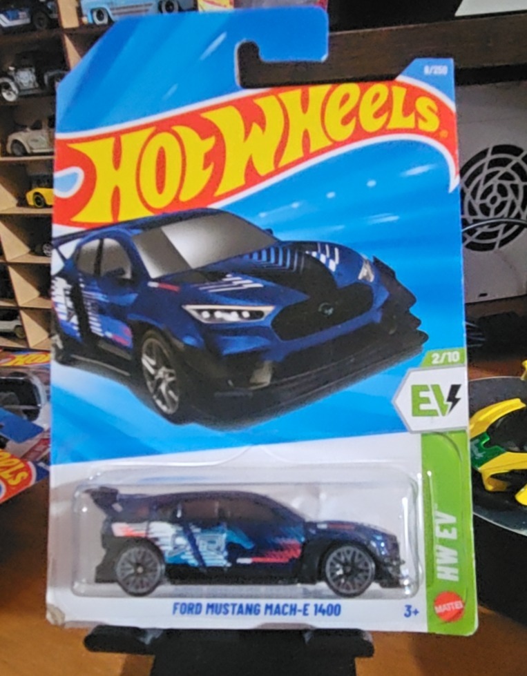 Ford Mustang Mach-E 1400