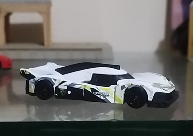 Peugeot 9X8 Hypercar