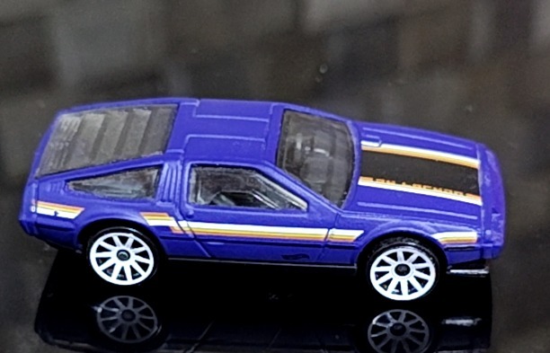 DMC DeLorean
