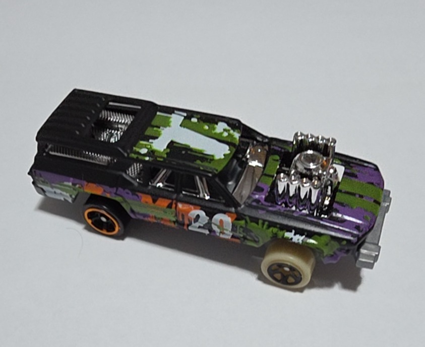 Cruise Bruiser