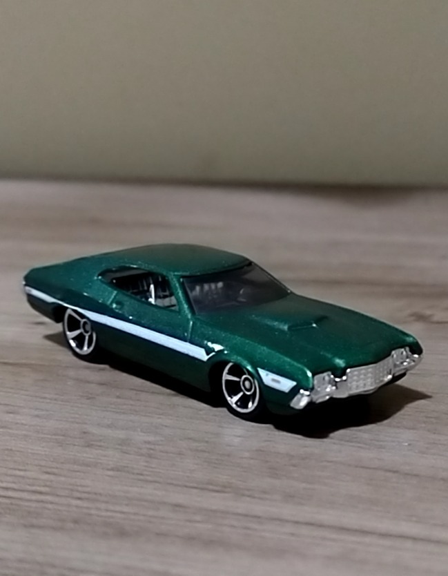 '72 Ford Gran Torino Sport
