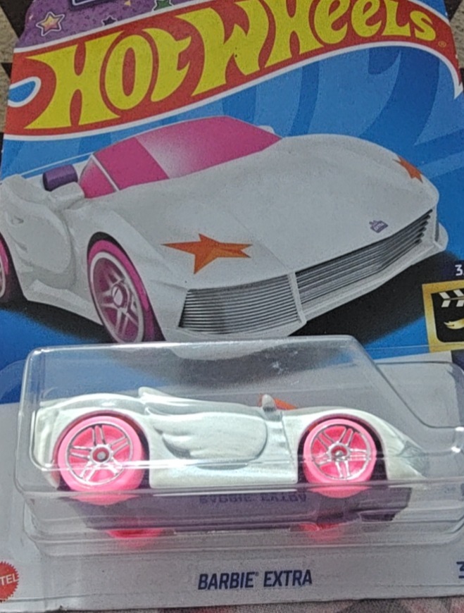Barbie Extra