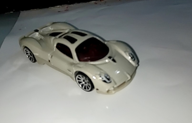 Pagani Utopia