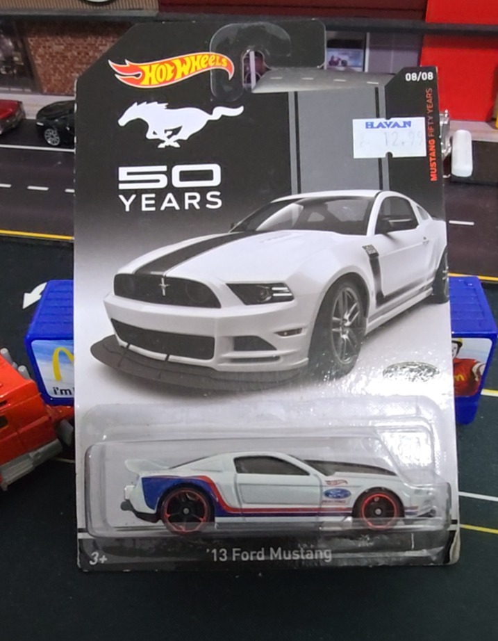 13 FORD MUSTANG 