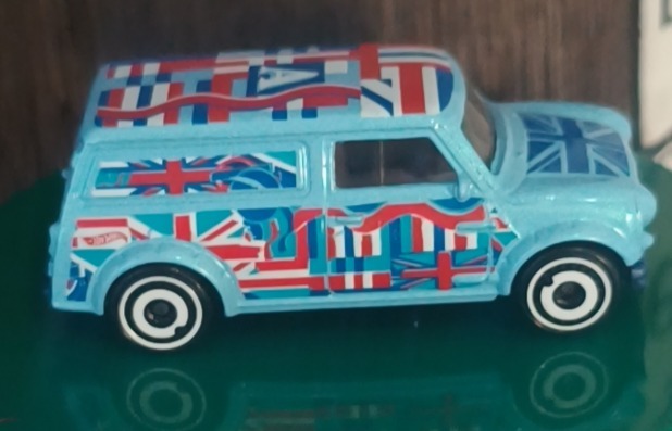 '67 Austin Mini Van