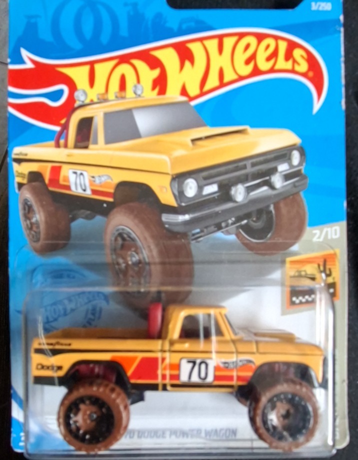 '70 Dodge Power Wagon (Yellow)