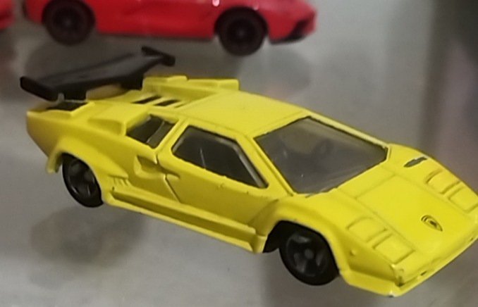LAMBORGHINI COUNTACH