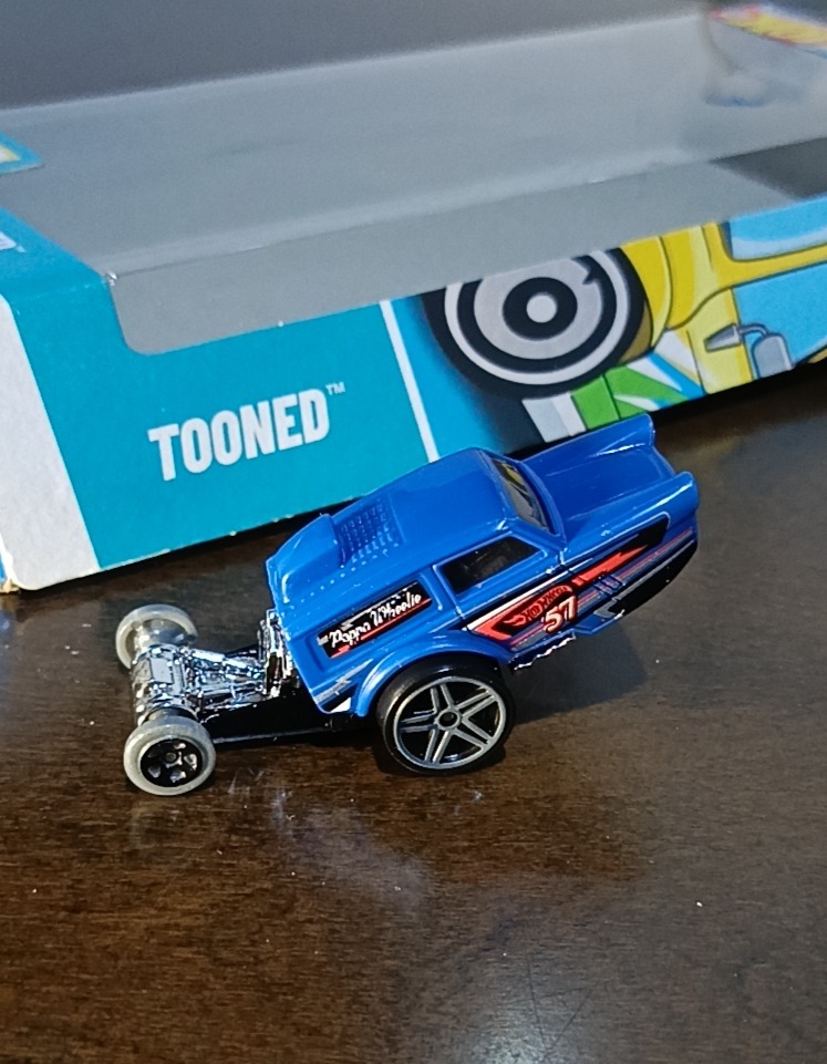 HW Poppa Wheelie (Red)