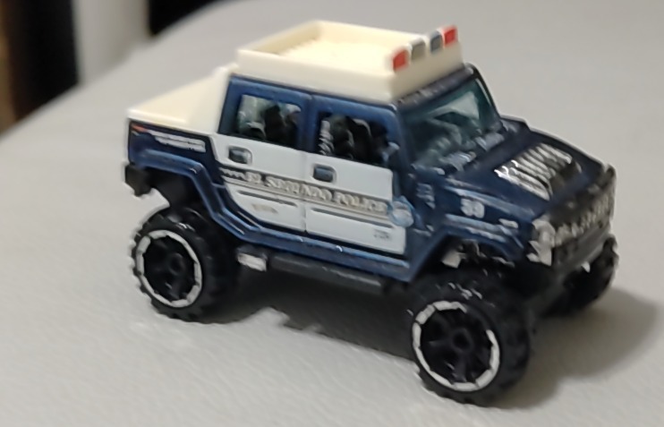 Hummer H2