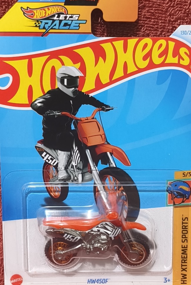 HW450F (Red)