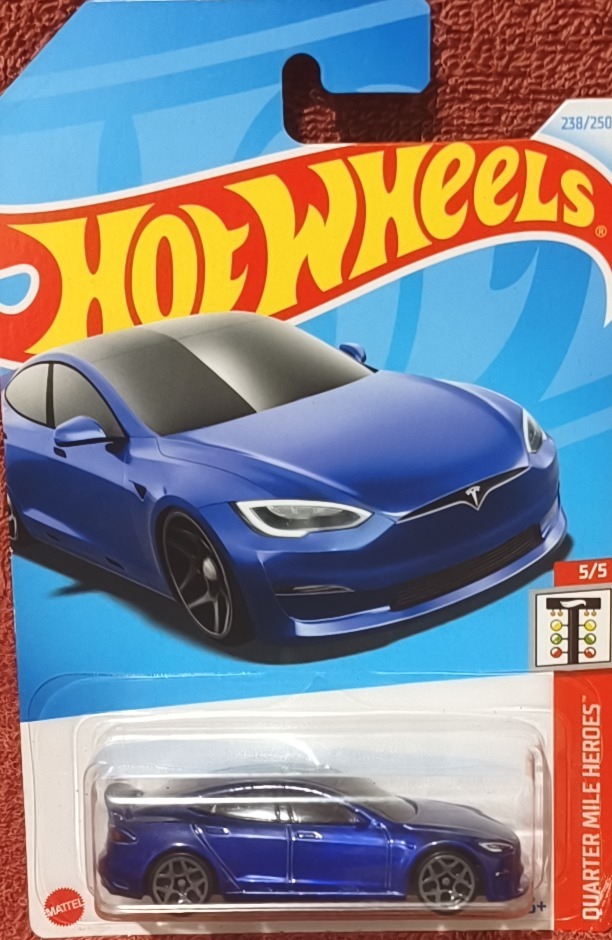 Tesla Model S Plaid