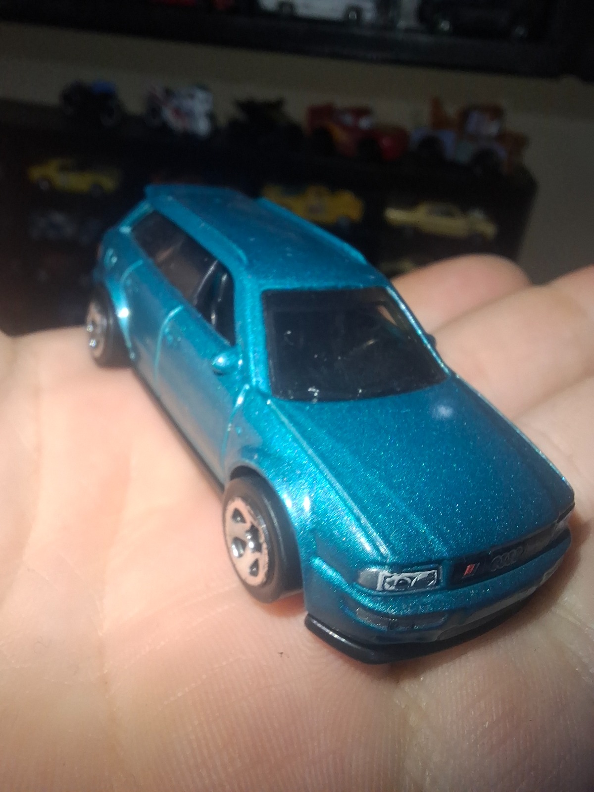 '94 Audi Avant RS2 (Blue)