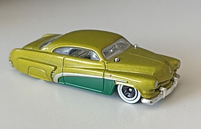 Hirohata Merc (Light Green)
