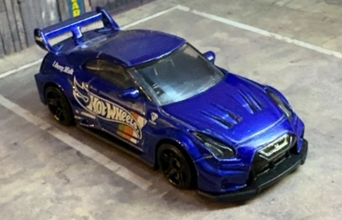 LB-Silhouette WORKS GT Nissan 35GT-RR VER.2 (Blue)